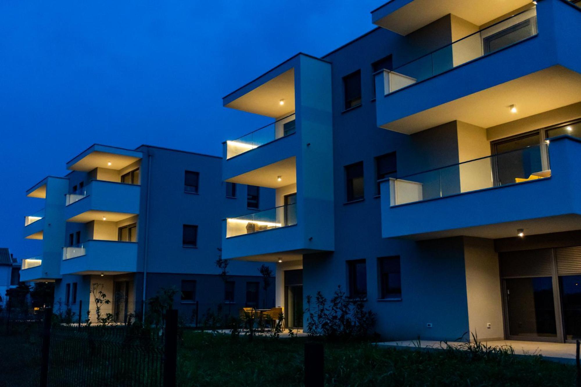 Baden Resort Basanija, Umag-With Sea View, Parking And 300M From The Beach מראה חיצוני תמונה