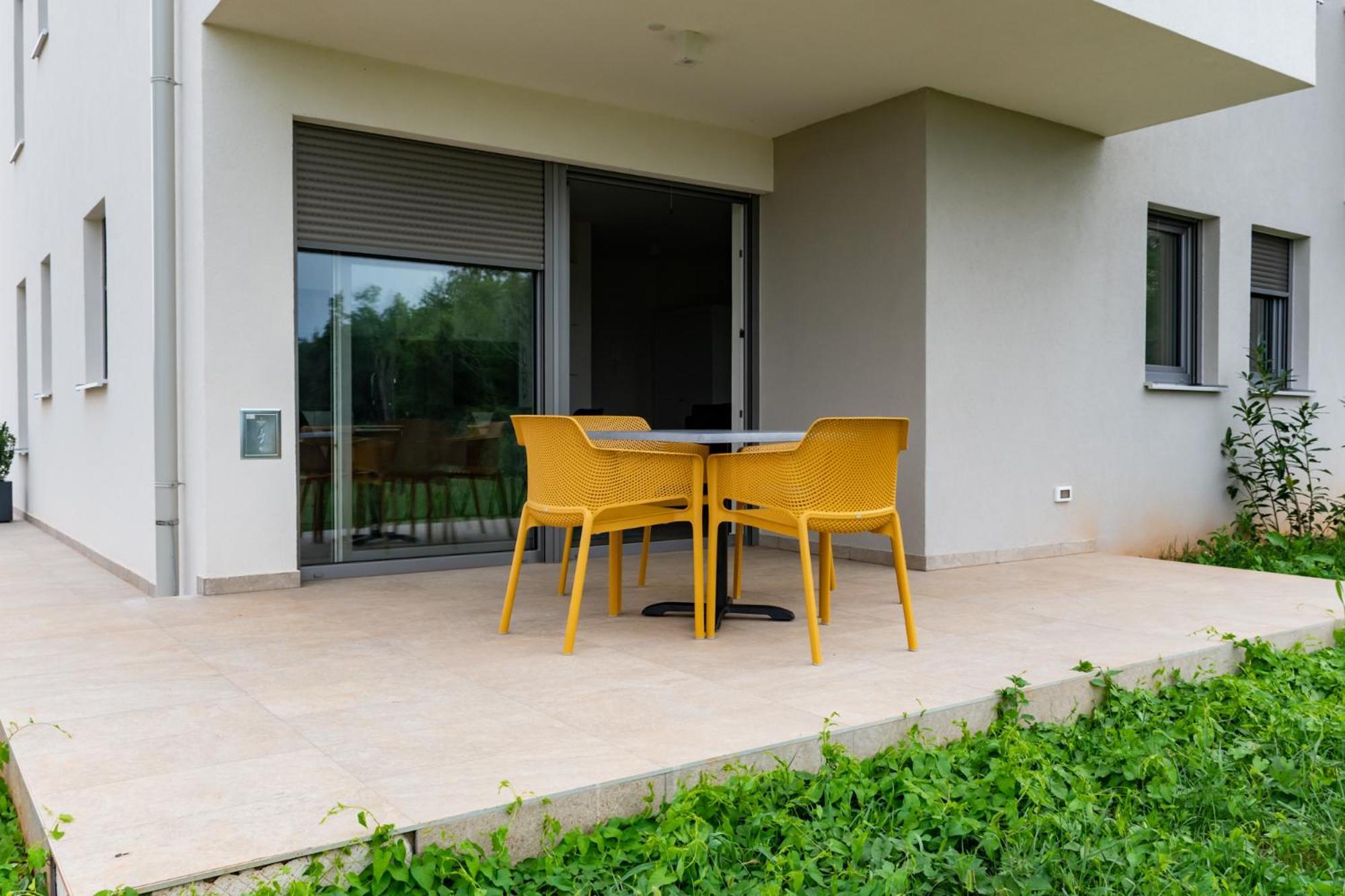 Baden Resort Basanija, Umag-With Sea View, Parking And 300M From The Beach מראה חיצוני תמונה