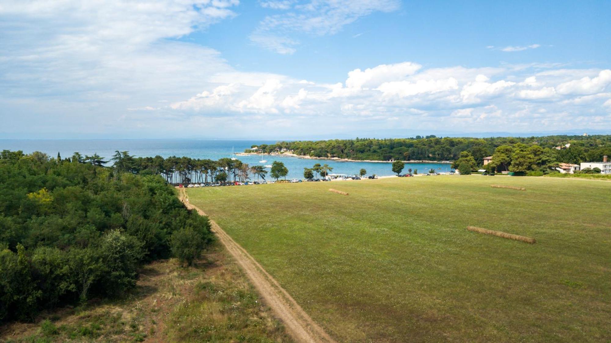 Baden Resort Basanija, Umag-With Sea View, Parking And 300M From The Beach מראה חיצוני תמונה