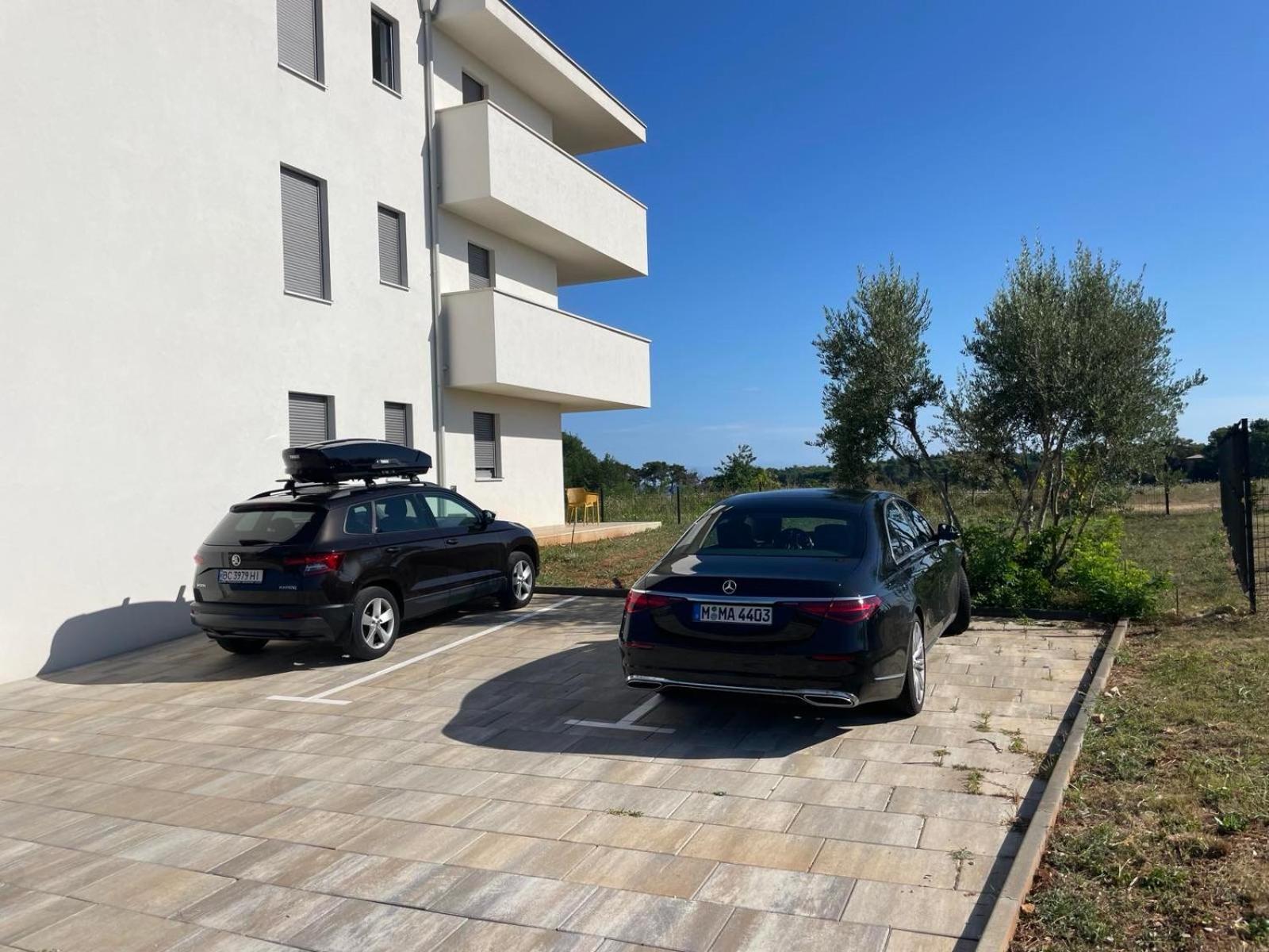 Baden Resort Basanija, Umag-With Sea View, Parking And 300M From The Beach מראה חיצוני תמונה
